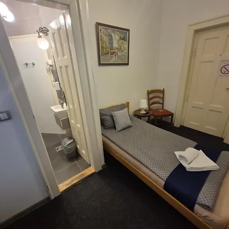 Vandrarhem Authentic Centre - Only Private *